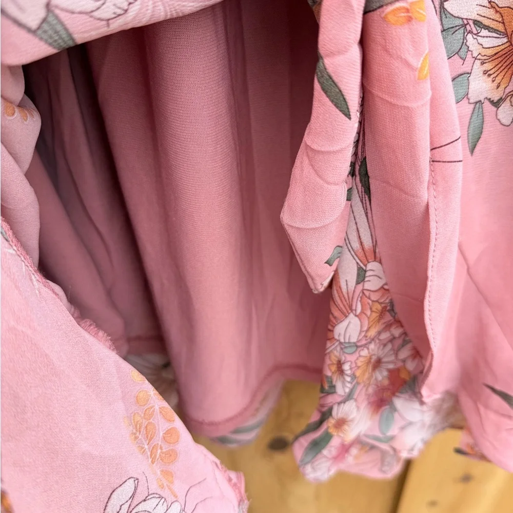 City Chic Pink Floral Wrap Dress - Picture 4 of 9